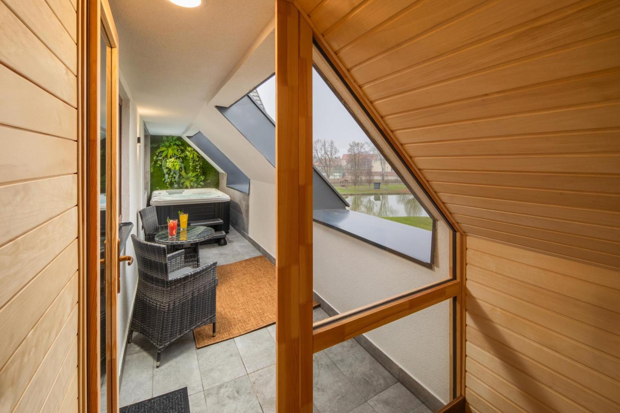 Sziget Hotel Ньиредьхаза Экстерьер фото